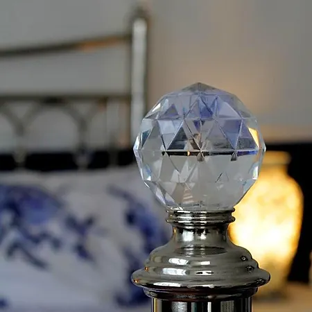 Le Potier Jovial Bed & Breakfast 4*