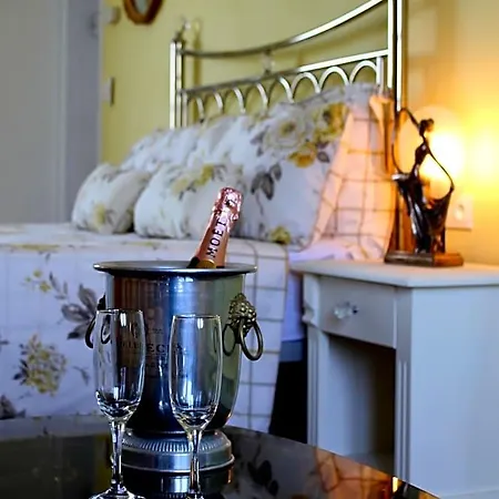 Bed & Breakfast Le Potier Jovial 4*
